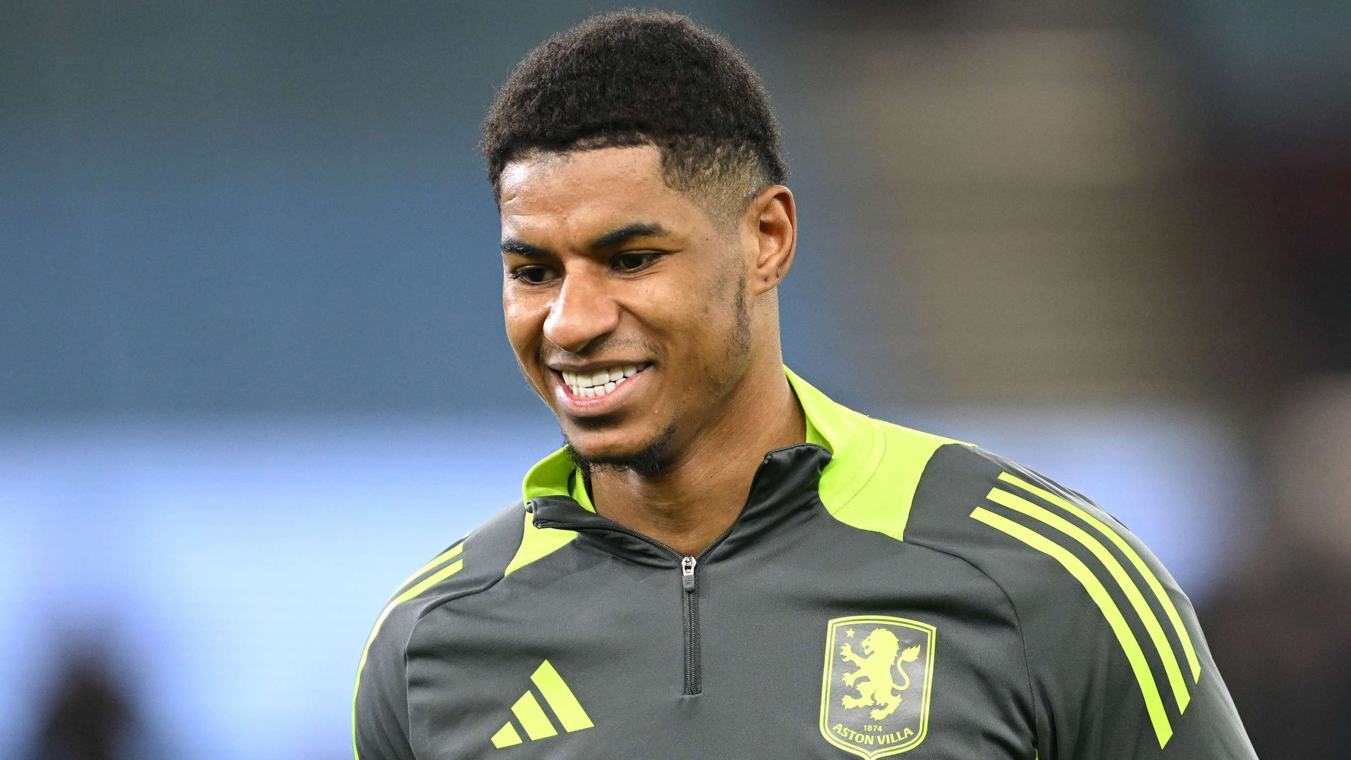 新華社評國足亞洲杯首戰：差歸差，爭議歸爭議！.